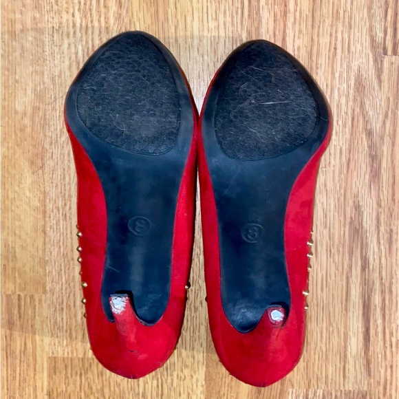 Target Heels - Picture 4 of 5